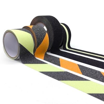 산업 현장 위험 구역용 연마 표면 바닥 미끄럼 방지 스트립, 강력한 접착력
